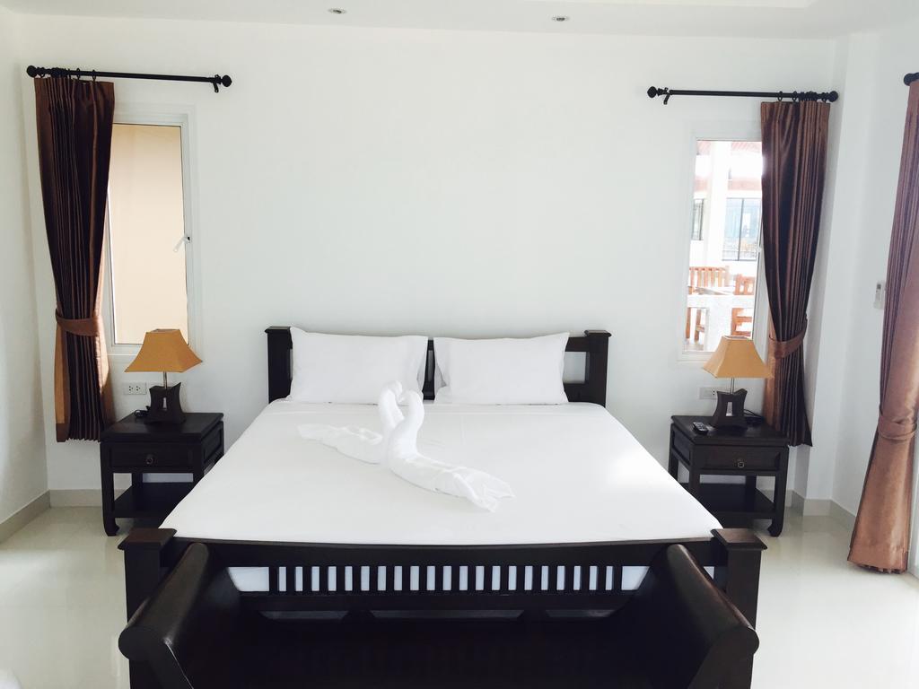 Shangrilah Bungalow Mae Nam Bagian luar foto