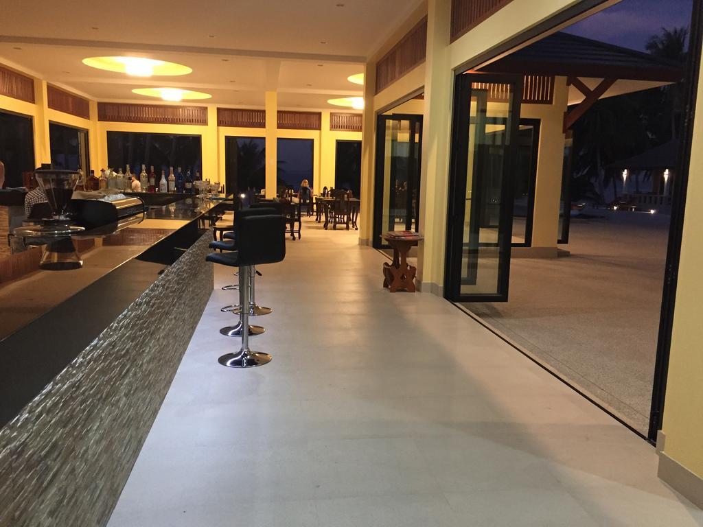 Shangrilah Bungalow Mae Nam Bagian luar foto