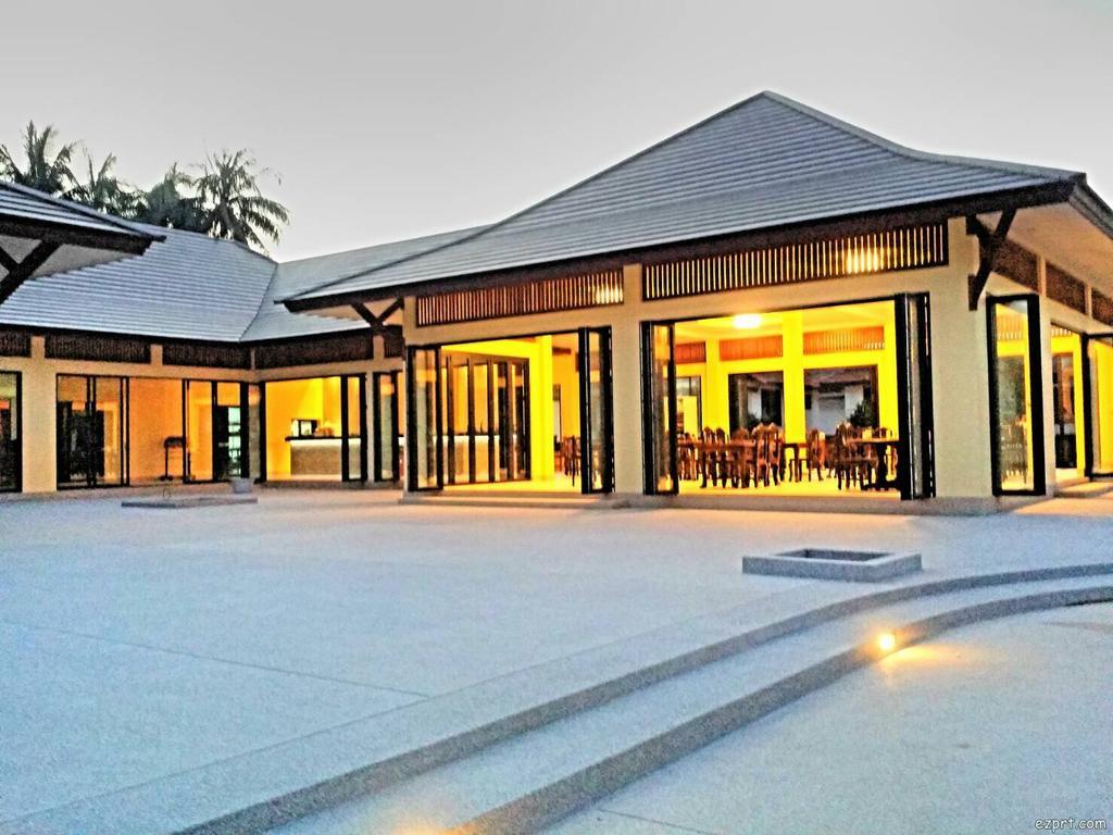 Shangrilah Bungalow Mae Nam Bagian luar foto
