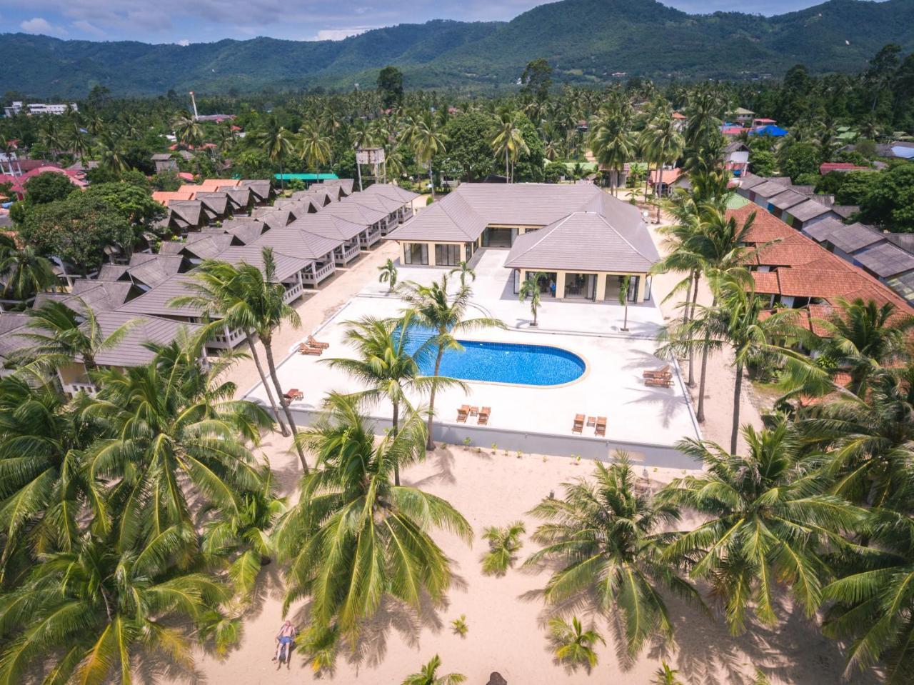 Shangrilah Bungalow Mae Nam Bagian luar foto